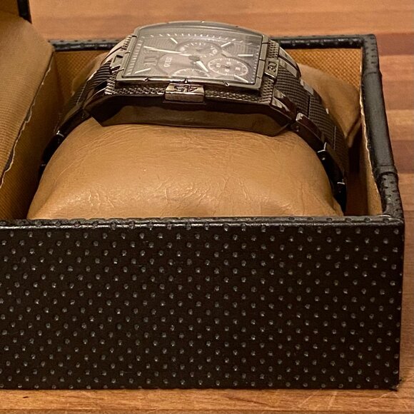 Men's GUESS Watch Gunmetal Gray Classic Rectangular Face and Steel Band with Box - Picture 6 of 9